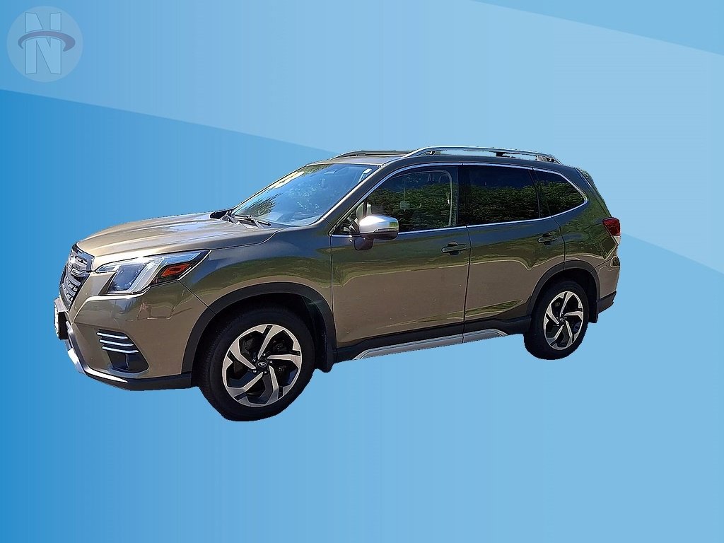 Used 2023 Subaru Forester Touring AWD/4WD image 4