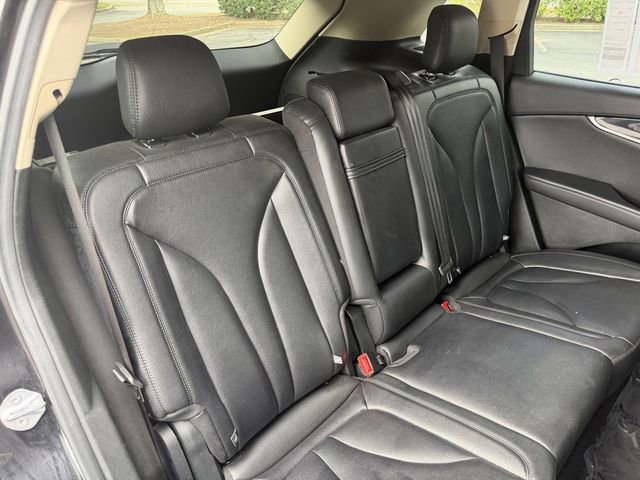 Used 2022 Lincoln Nautilus AWD w/ Premium Package image 23