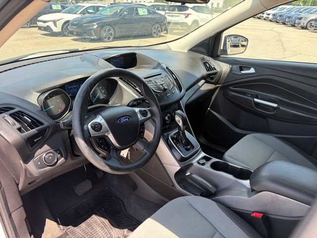 Used 2014 Ford Escape SE FWD image 3