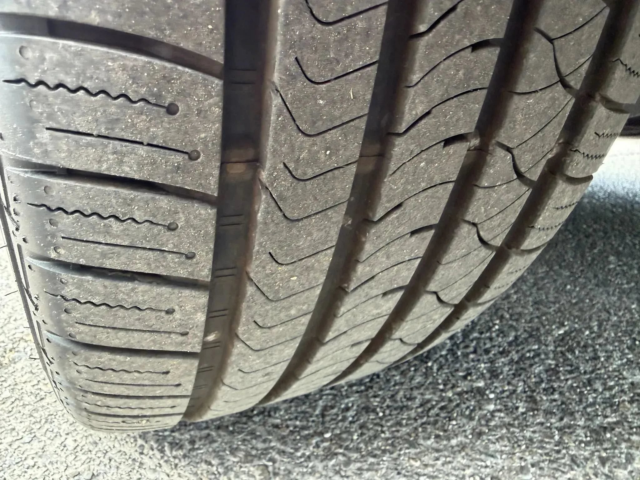 Used 2010 Lexus IS 250C RWD image 13