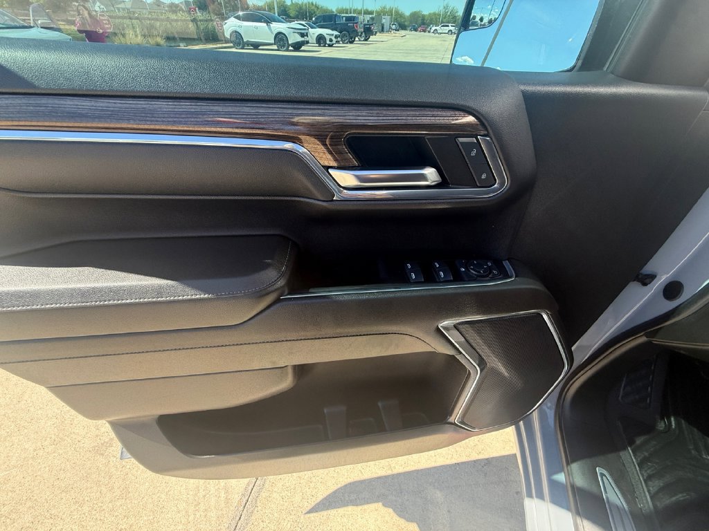 Used 2024 Chevrolet Silverado 1500 RST RWD image 11
