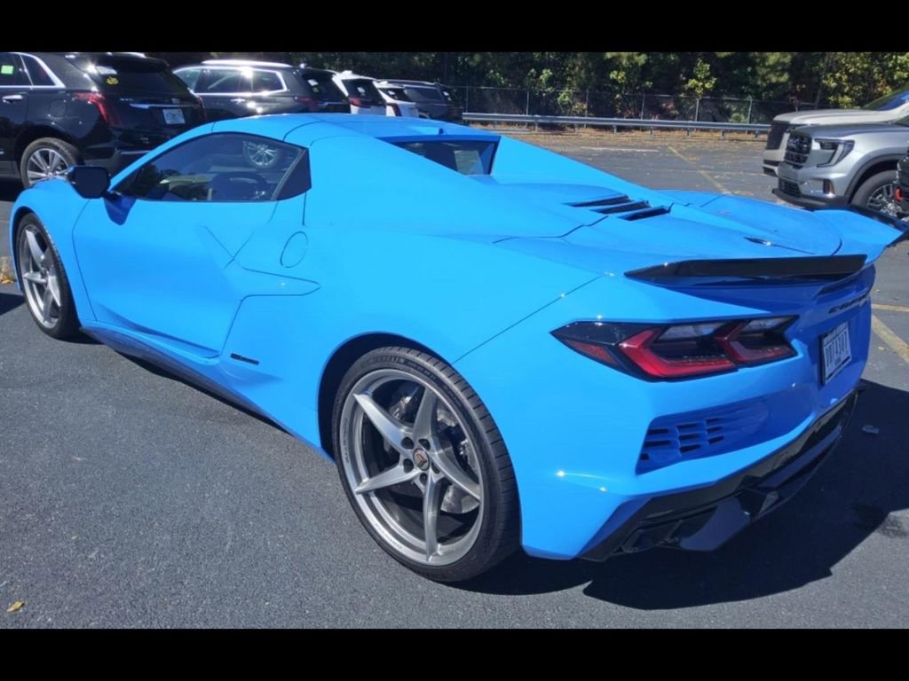 Used 2025 Chevrolet Corvette E-Ray video 2