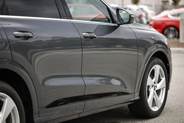 New 2025 Audi Q5 Prestige image 8