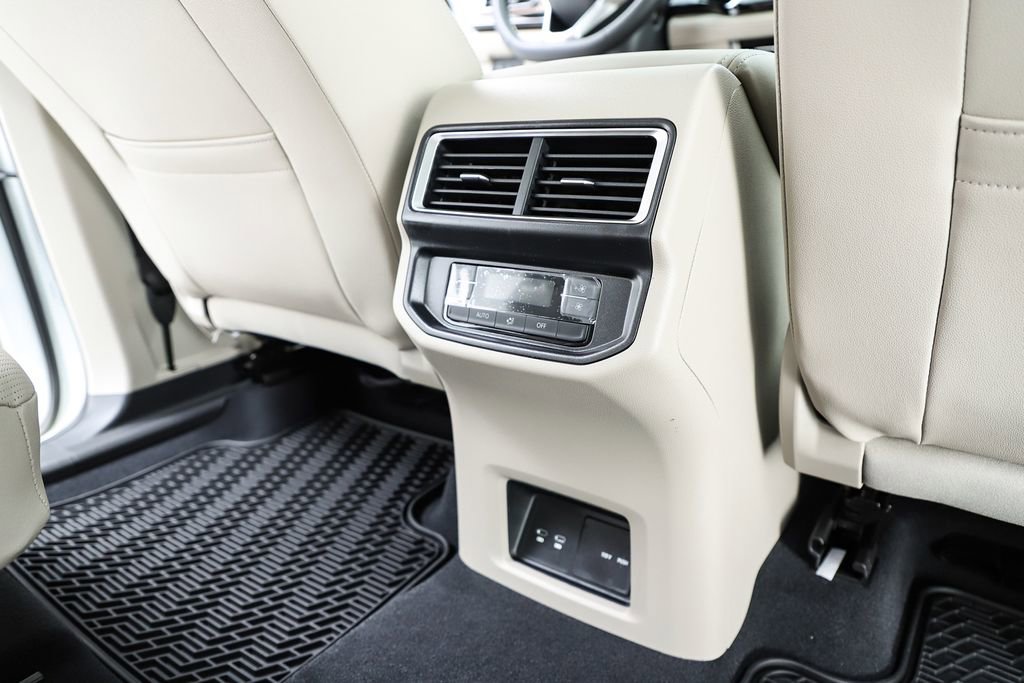 New 2026 Volkswagen Atlas SE image 39