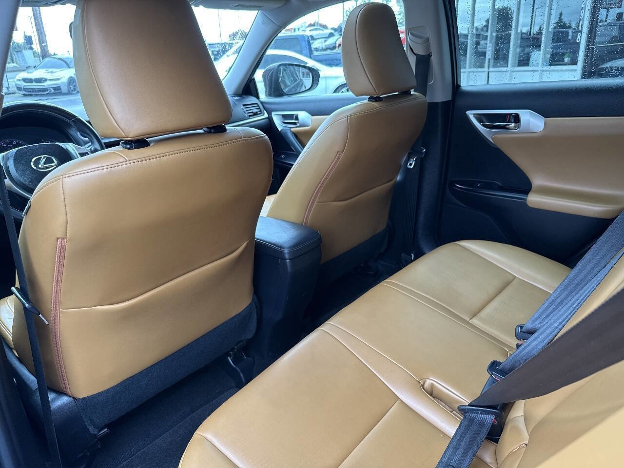 Used 2013 Lexus CT 200h w/ Seat Comfort Pkg image 27