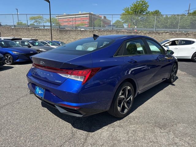Certified 2023 Hyundai Elantra Limited w/ Cargo Package FWD image 19