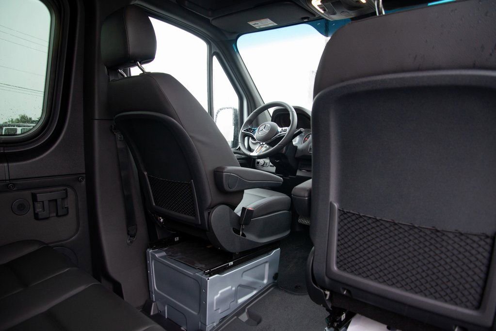 New 2025 Mercedes-Benz Sprinter 2500 image 19