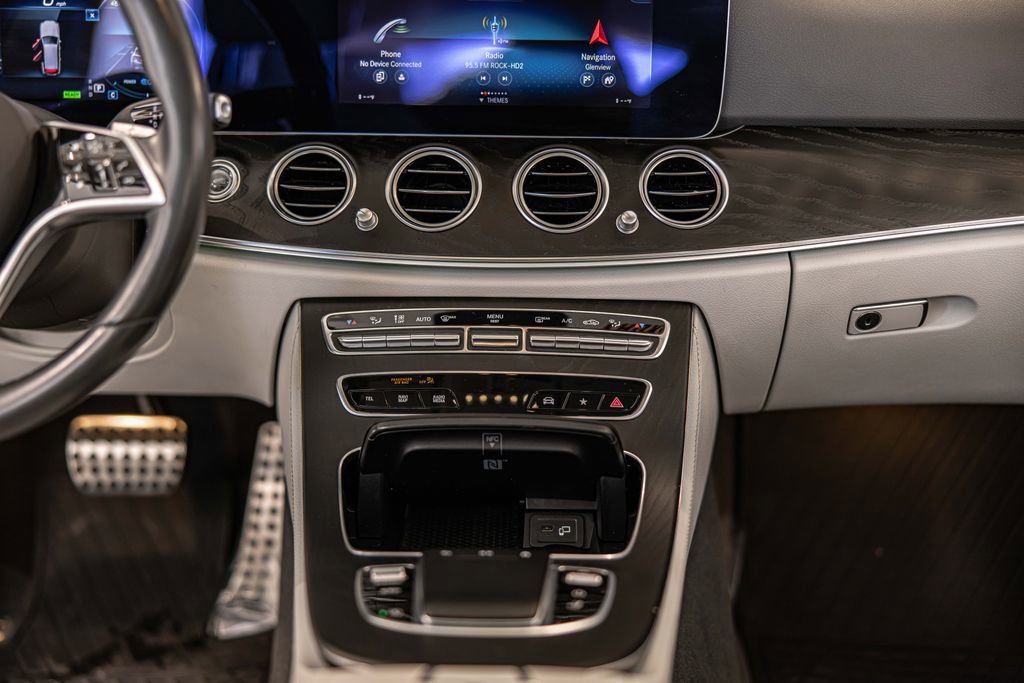 Used 2022 Mercedes-Benz E 450 4MATIC All-Terrain Wagon image 34