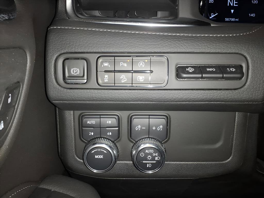 Certified 2023 GMC Yukon Denali image 12