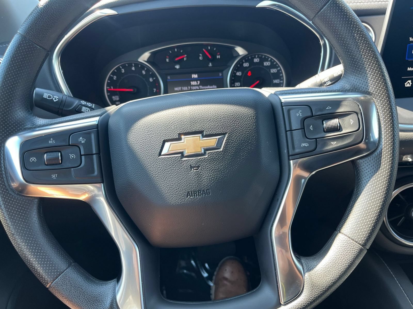 Used 2025 Chevrolet Blazer LT FWD image 28