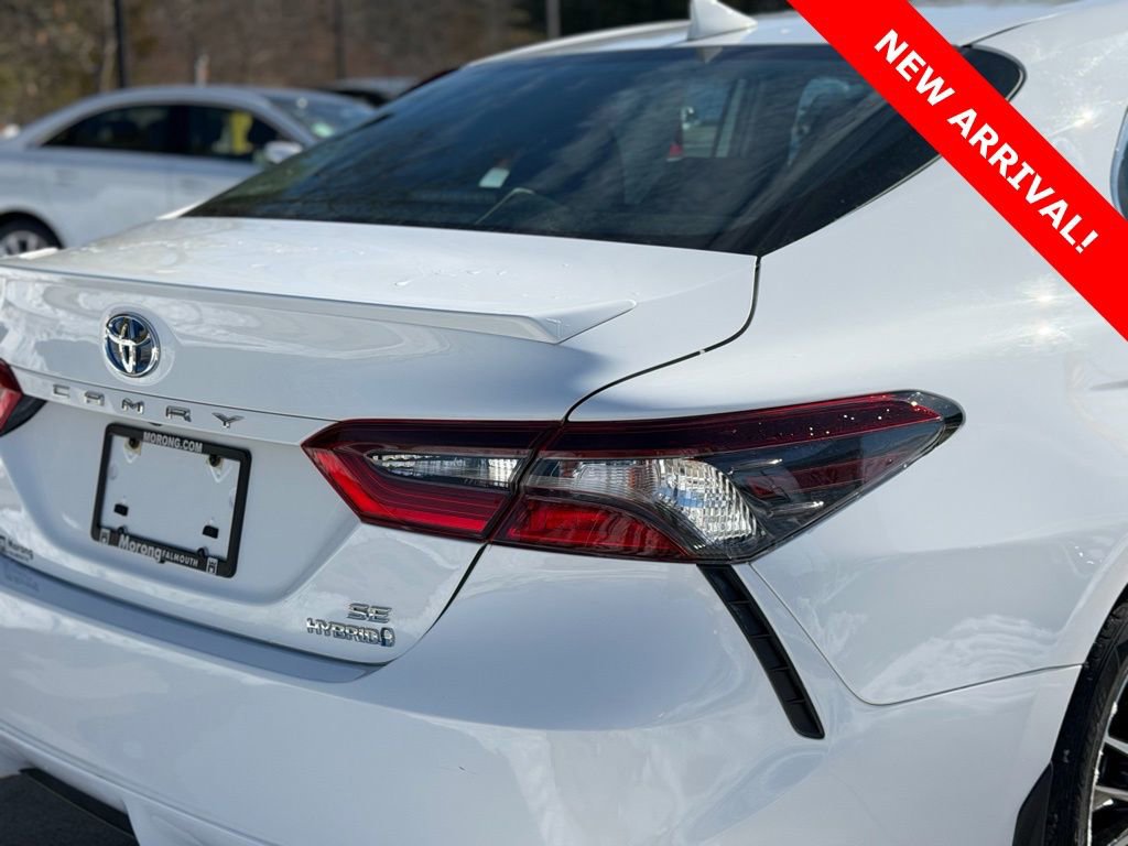 Used 2024 Toyota Camry SE image 10