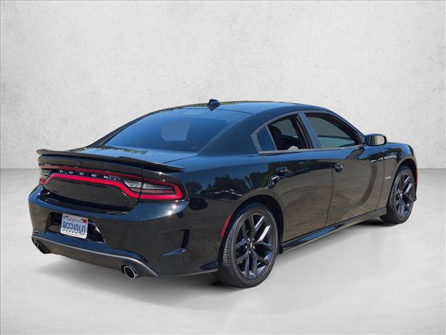 Used 2019 Dodge Charger R/T w/ Blacktop Package RWD image 5