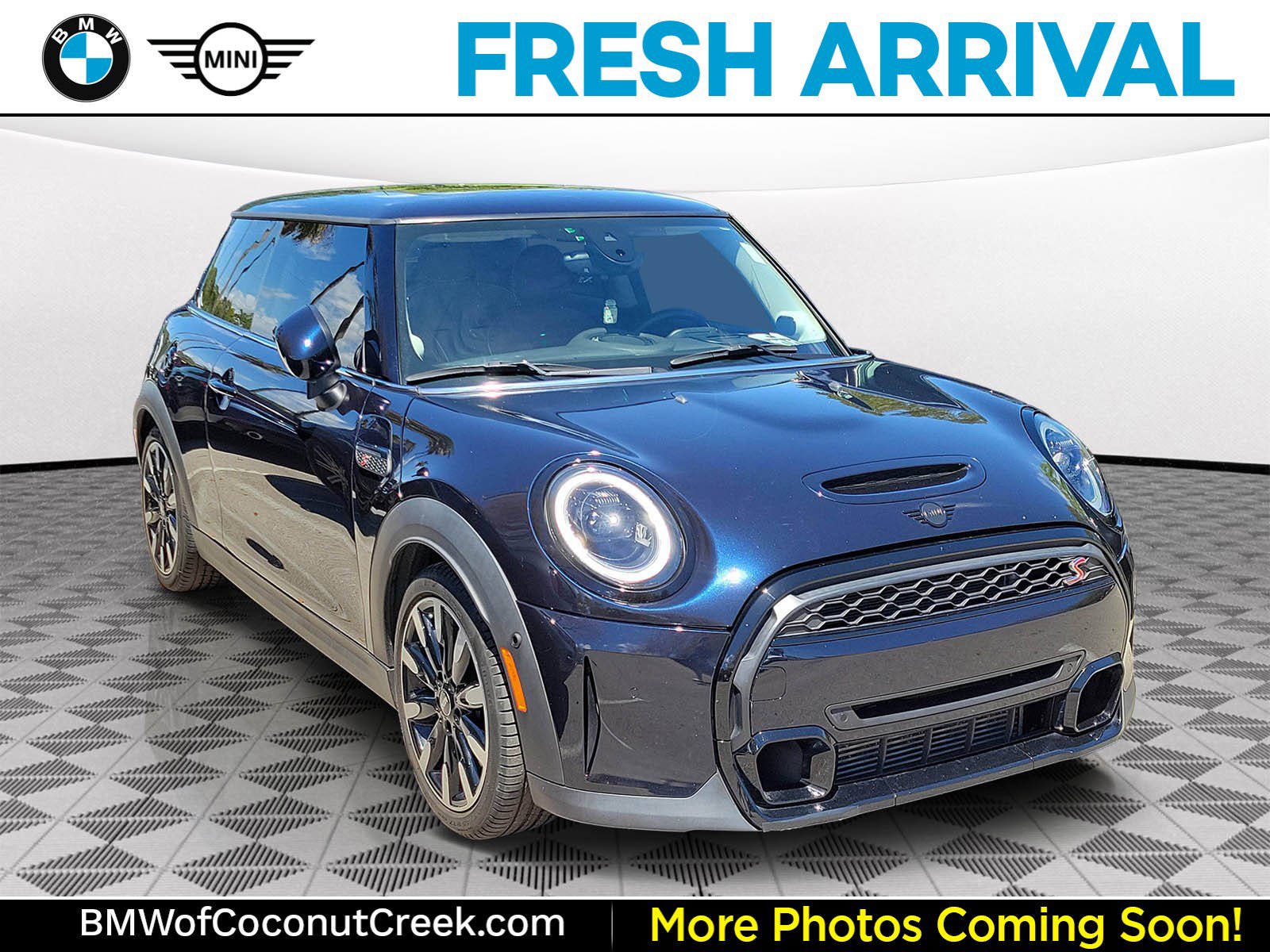 Used 2023 MINI Cooper S image 1