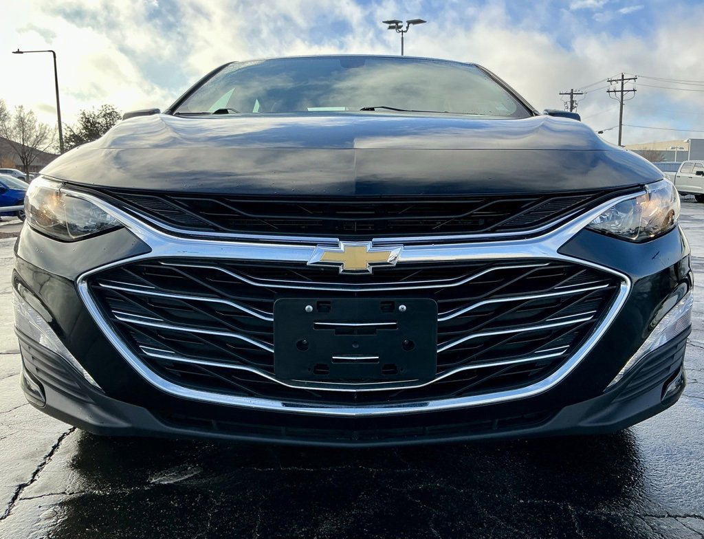 Used 2022 Chevrolet Malibu LT image 9