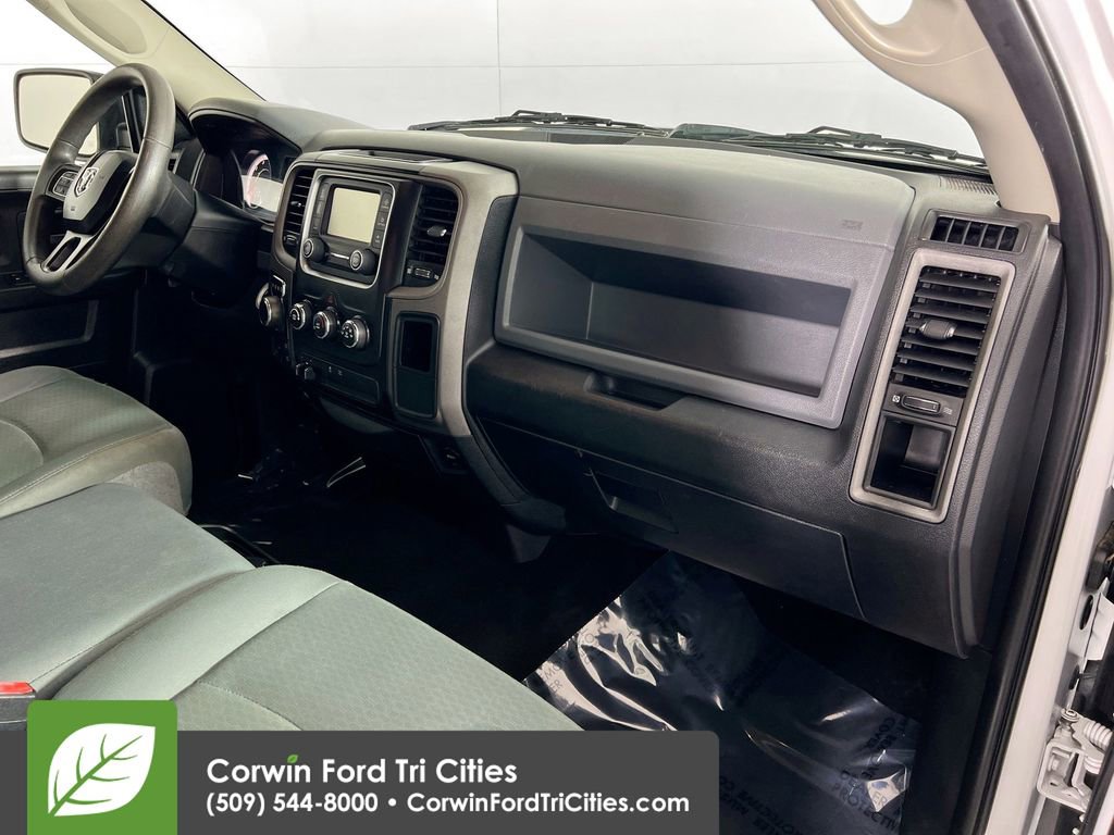 Used 2018 RAM 1500 Express w/ Express Value Package AWD/4WD image 26