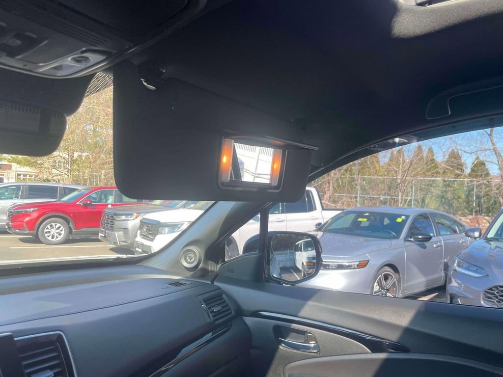 Certified 2023 Honda Ridgeline Black Edition image 35