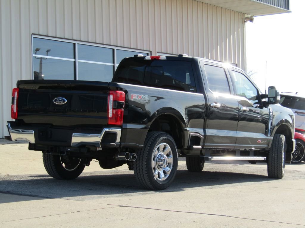 New 2026 Ford F350 Lariat w/ Chrome Package AWD/4WD image 3
