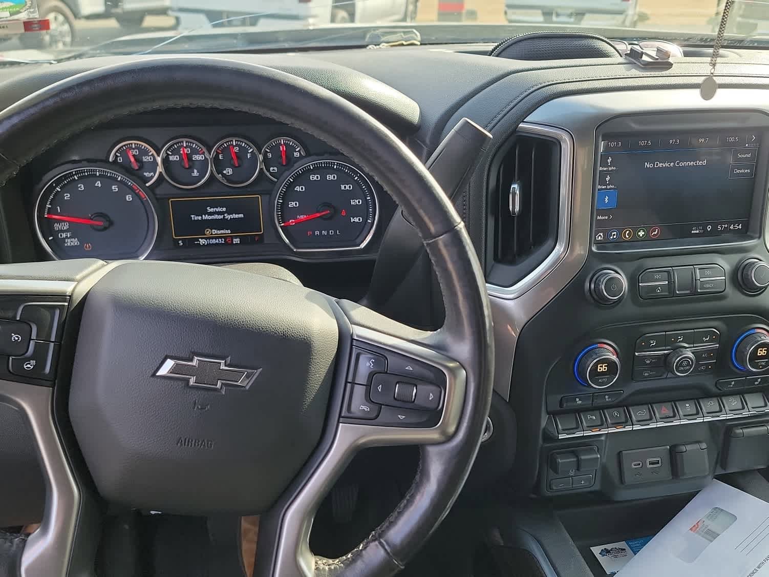 Used 2019 Chevrolet Silverado 1500 LT Trail Boss AWD/4WD image 4