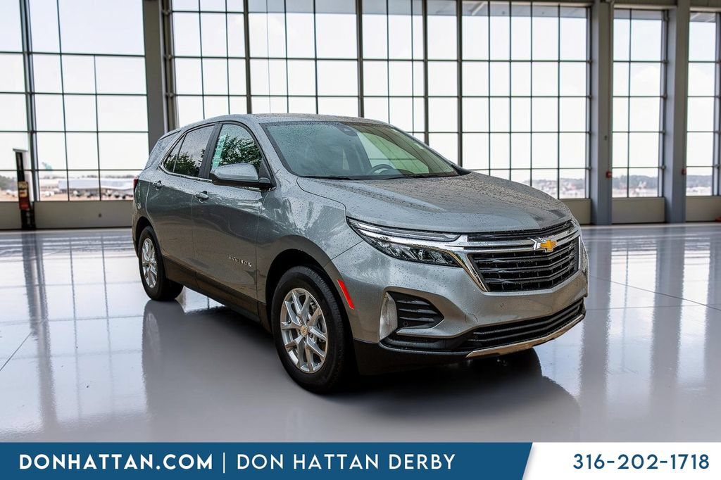 Used 2024 Chevrolet Equinox LT w/ LPO, Floor Liner Package FWD image 33