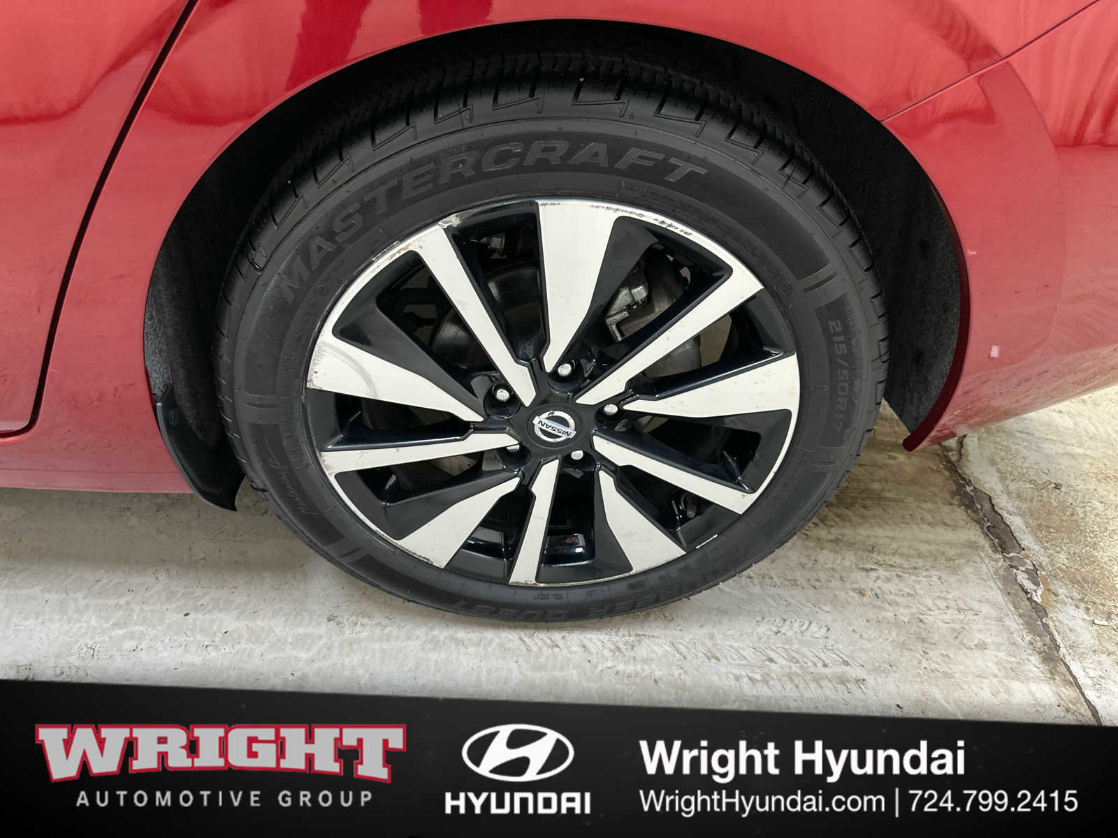 Used 2023 Nissan Sentra SV w/ SV Premium Package FWD image 8