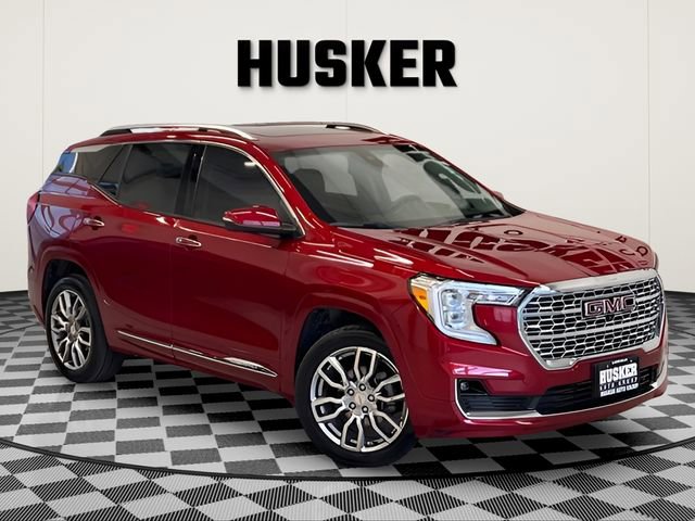 Used 2023 GMC Terrain Denali w/ Denali Premium Package