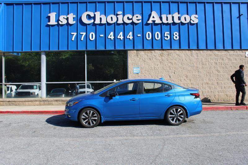 Used 2020 Nissan Versa SR image 19