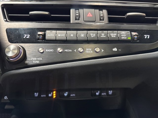 Used 2024 Lexus ES 350 w/ Premium Package image 11