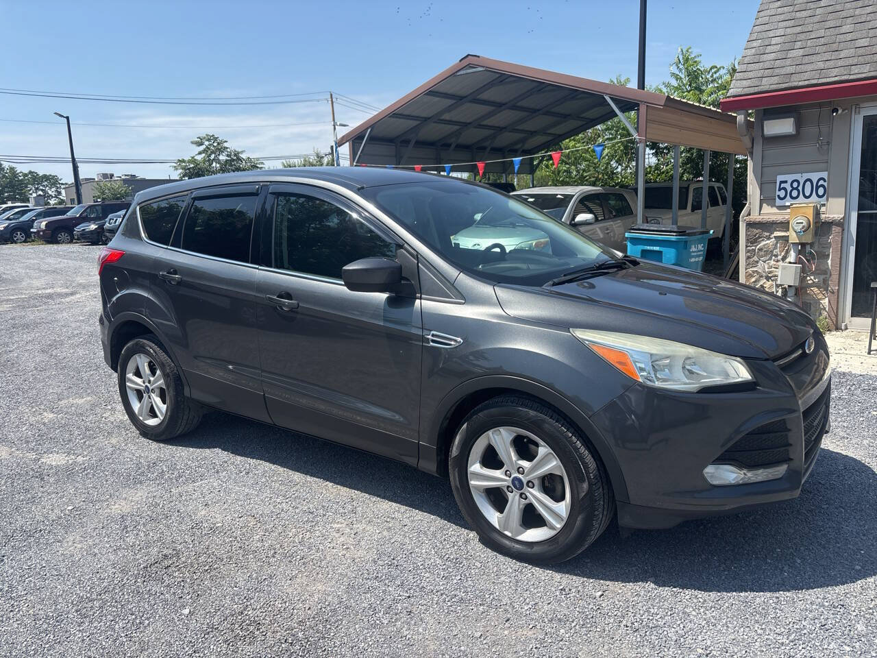 Used 2015 Ford Escape SE FWD image 5