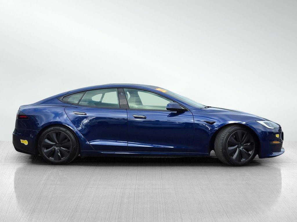 Used 2022 Tesla Model S image 3