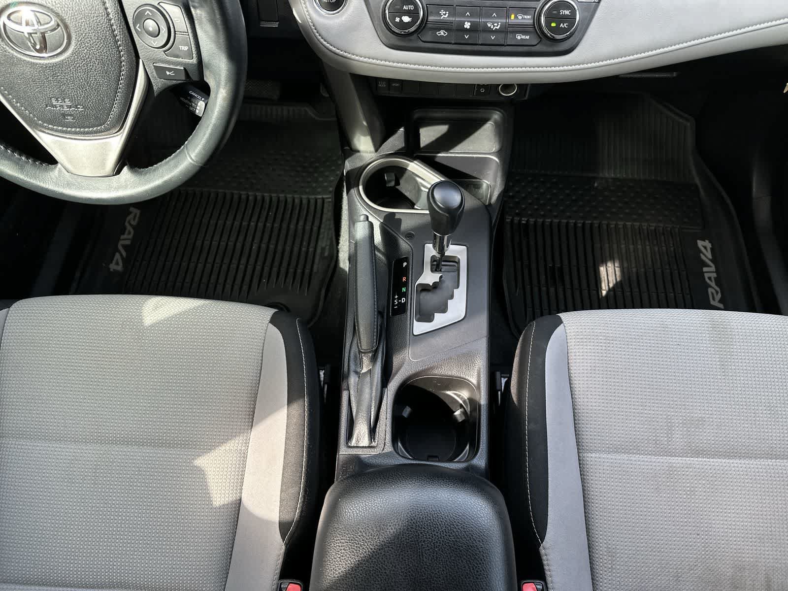 Used 2018 Toyota RAV4 XLE FWD image 21