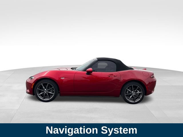 Used 2019 MAZDA MX-5 Miata Grand Touring RWD image 2
