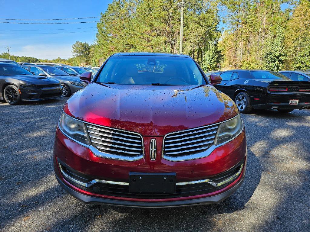 Used 2016 Lincoln MKX Reserve w/ Technology Package AWD/4WD image 3