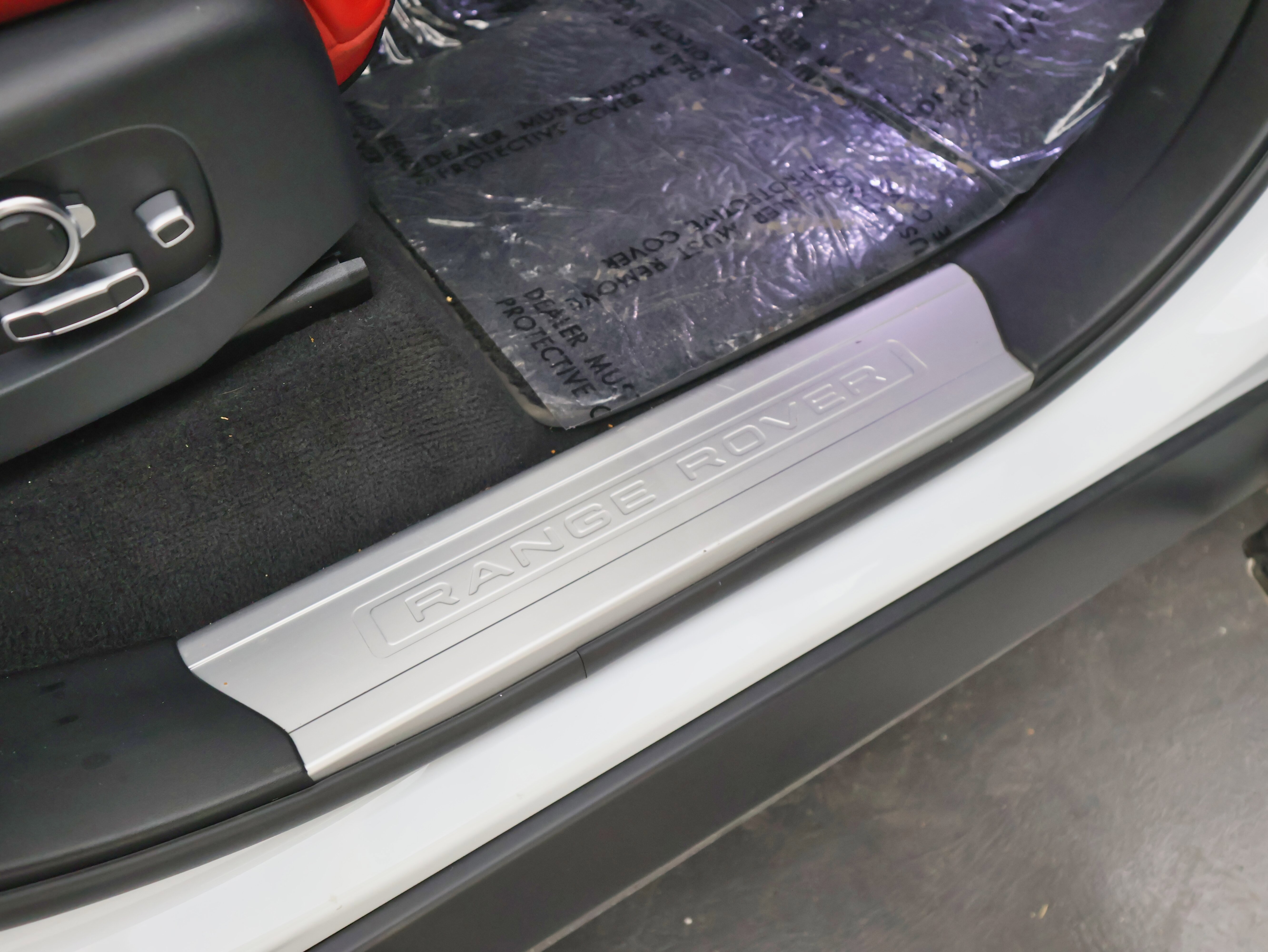 Used 2018 Land Rover Range Rover Sport HSE Dynamic image 35