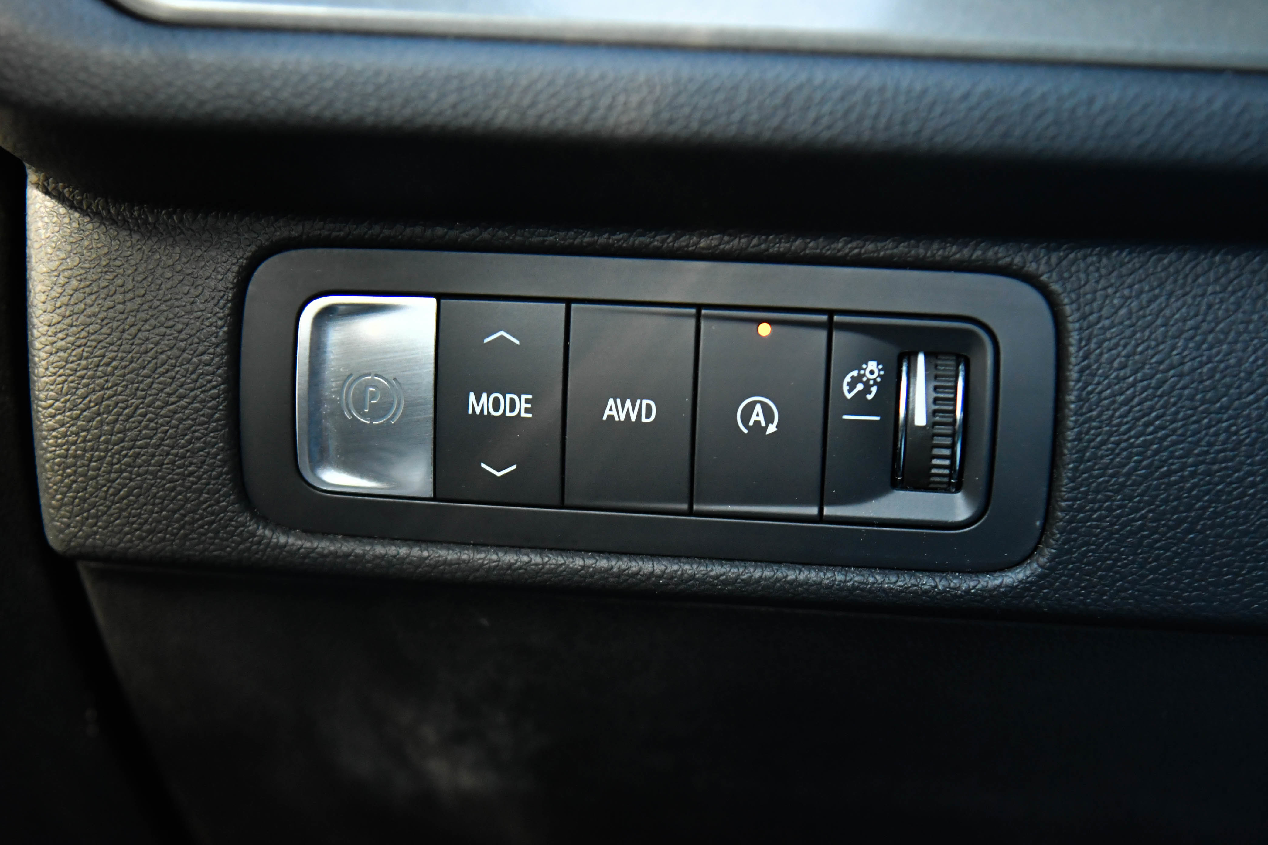 Used 2024 Chevrolet Traverse LT image 41