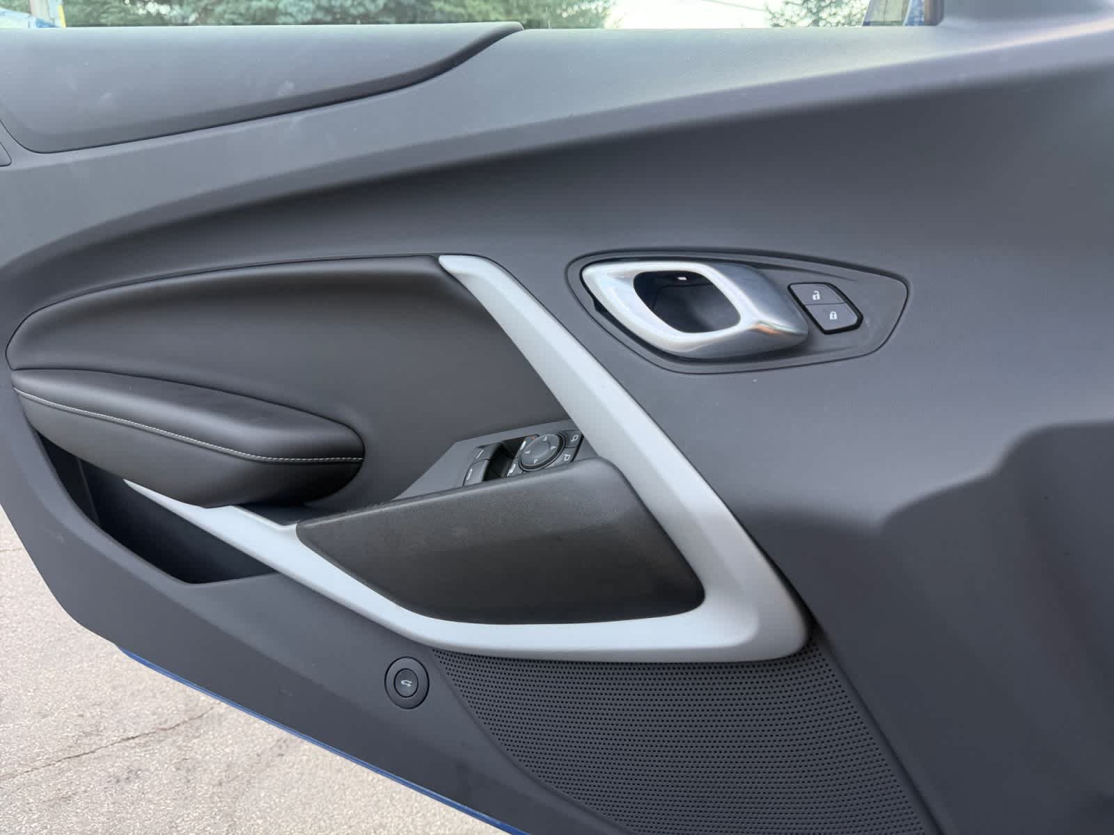 Used 2022 Chevrolet Camaro SS RWD image 37