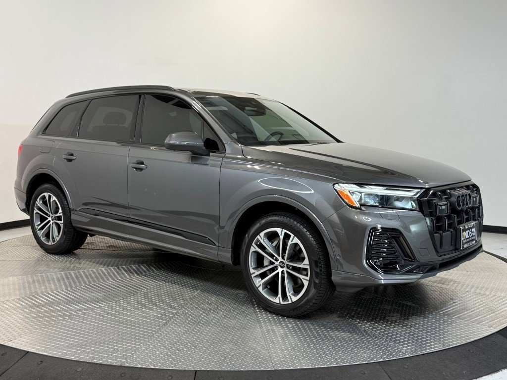 Used 2025 Audi Q7 2.0T Premium Plus w/ Premium Plus Package