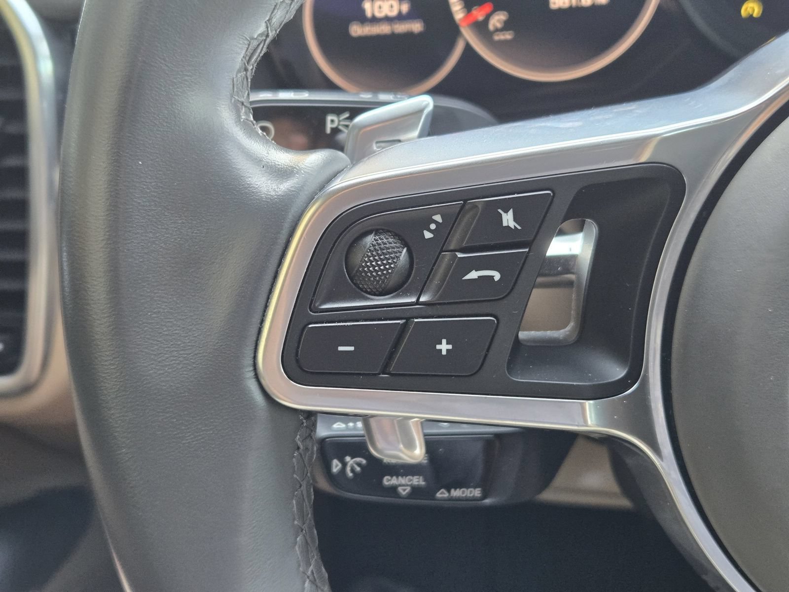 Used 2019 Porsche Cayenne AWD/4WD image 29