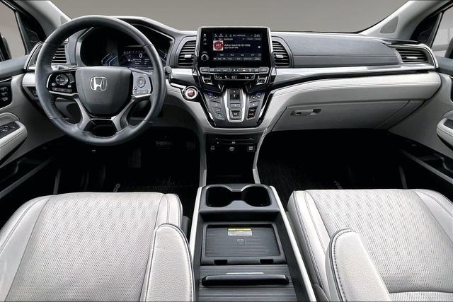 Certified 2024 Honda Odyssey Elite image 7