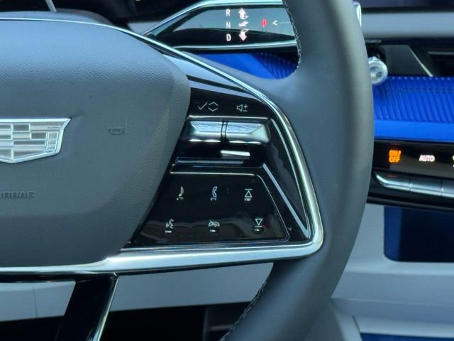 New 2026 Cadillac Optiq Sport 1 image 25