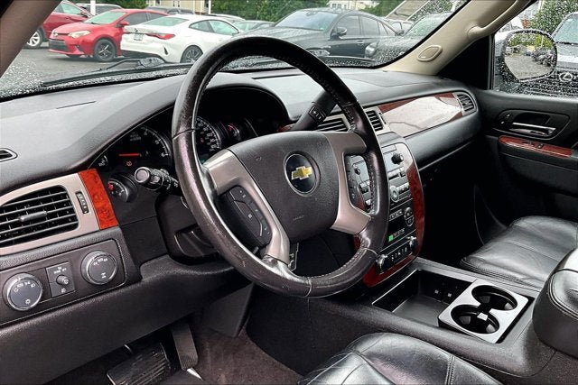 Used 2013 Chevrolet Tahoe LT AWD/4WD image 13