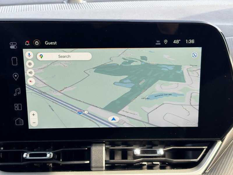 New 2026 Chevrolet Equinox LT w/ Convenience Package II image 18