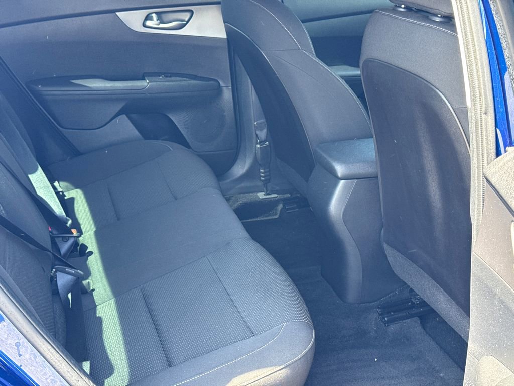 Used 2020 Kia Forte LXS FWD image 15