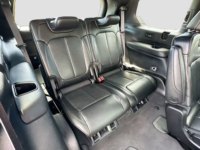 Used 2024 Jeep Grand Cherokee L Limited w/ Luxury Tech Group II image 28