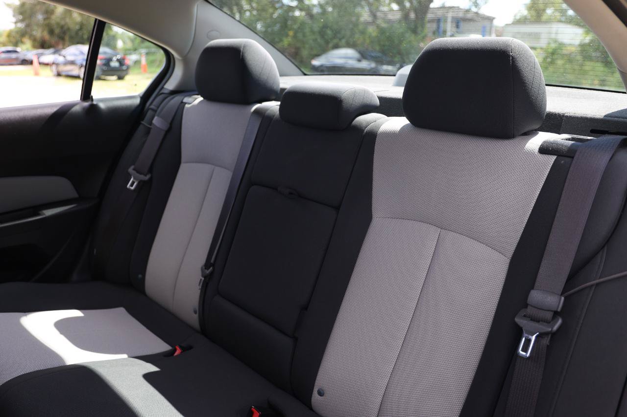 Used 2011 Chevrolet Cruze LS w/ Connectivity Package FWD image 8