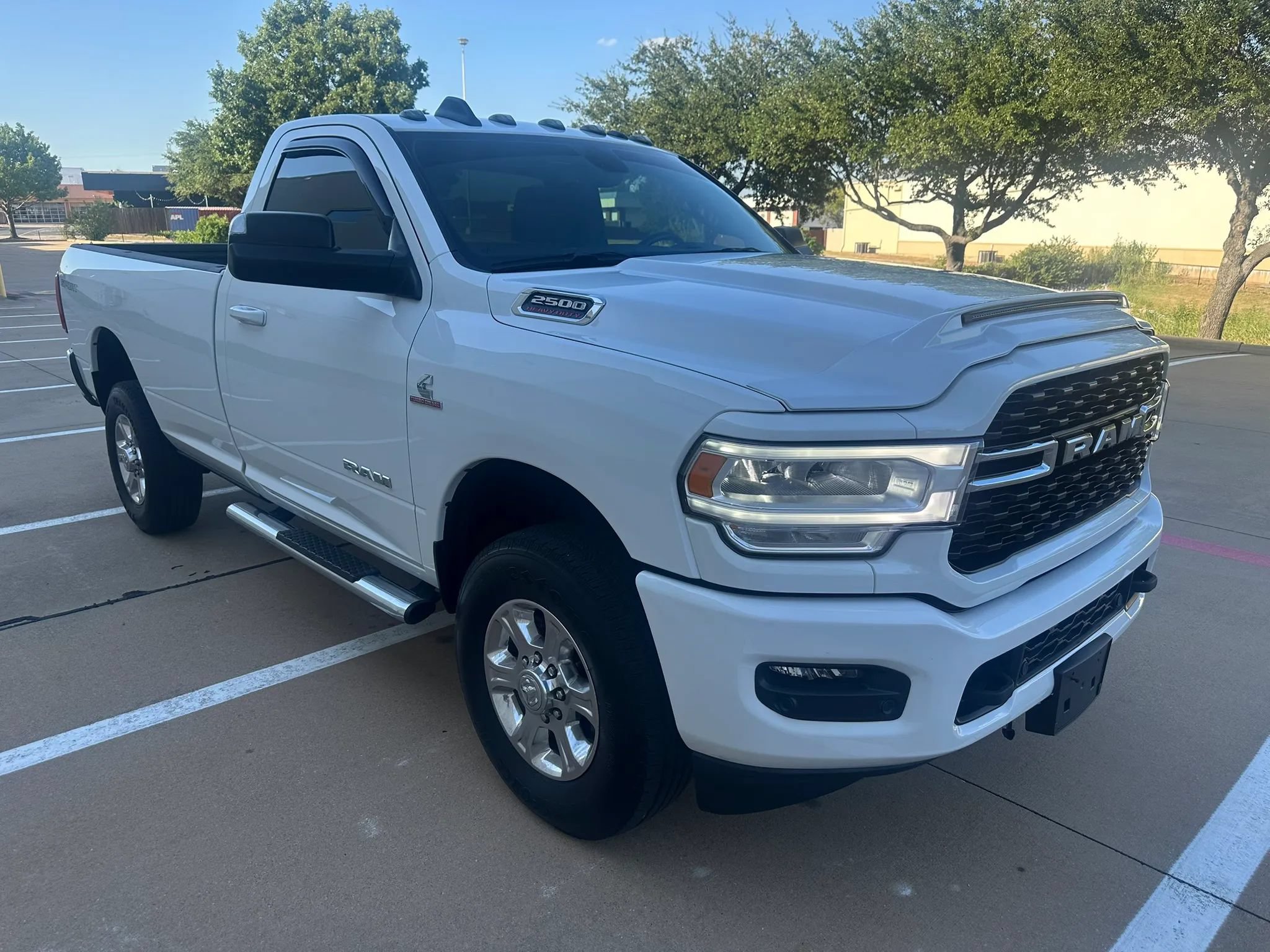 Used 2022 RAM 2500 Big Horn w/ Level C Equiment Group AWD/4WD image 6