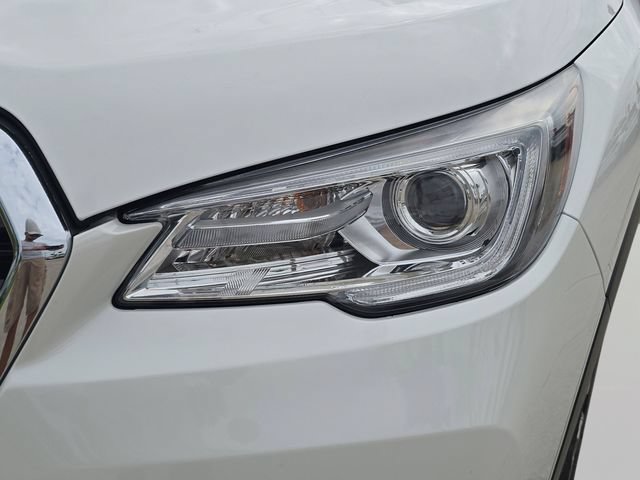 Certified 2022 Subaru Ascent Touring AWD/4WD image 6
