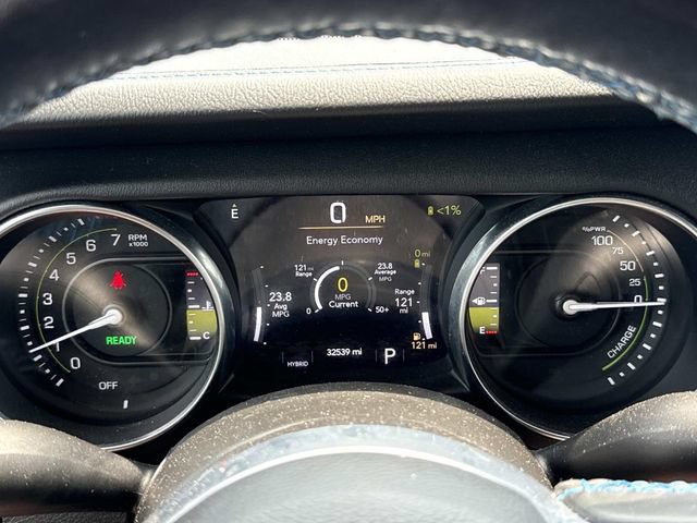 Used 2022 Jeep Wrangler Unlimited Rubicon 4xe w/ Cold Weather Group AWD/4WD image 27