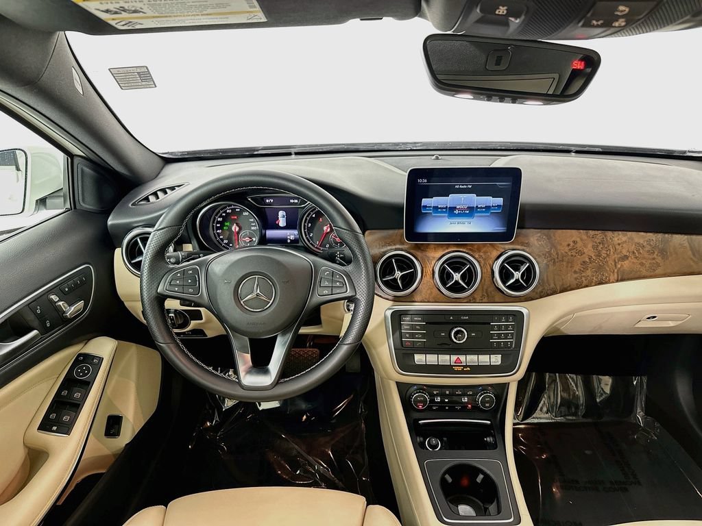 Used 2020 Mercedes-Benz GLA 250 4MATIC image 19