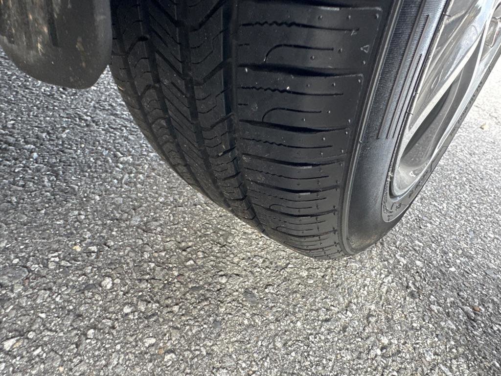 Used 2021 Honda HR-V EX image 24