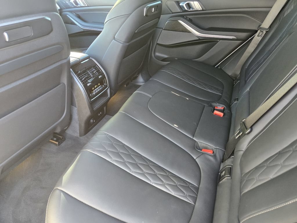 Certified 2026 BMW X5 M60i AWD/4WD image 32
